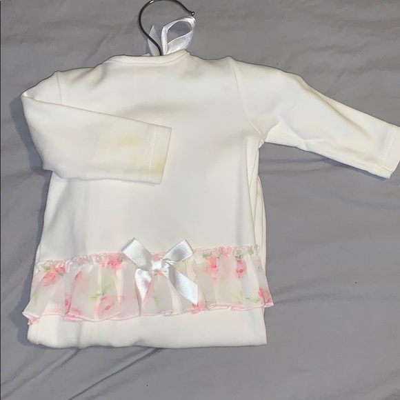 Starting Out footsie - Picture 2 of 4